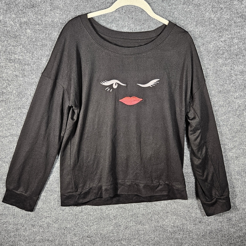 Kate Spade winking eye embroidered loungewear top. Size M